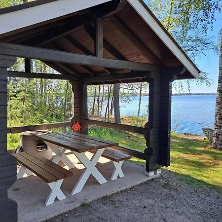 Kurkimoekki Villa